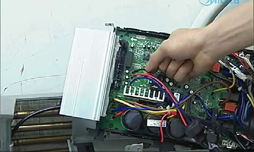 朝阳美的空调电话是多少